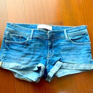 Women’s Gilly Hicks denim shorts size 8